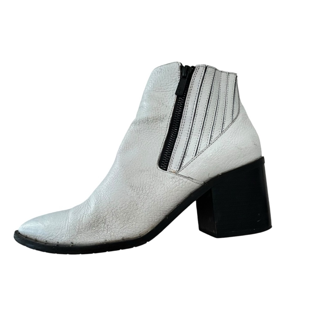 Indie Sleaze Go-Go Boot - Picture 5 of 14